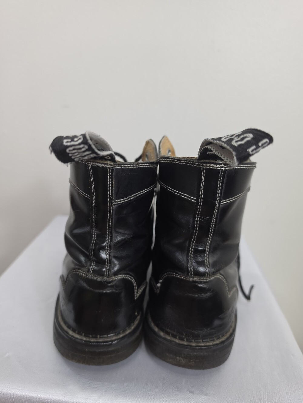 John Fluevog Black Leather Lace-Up Ankle Boots - Picture 9 of 12